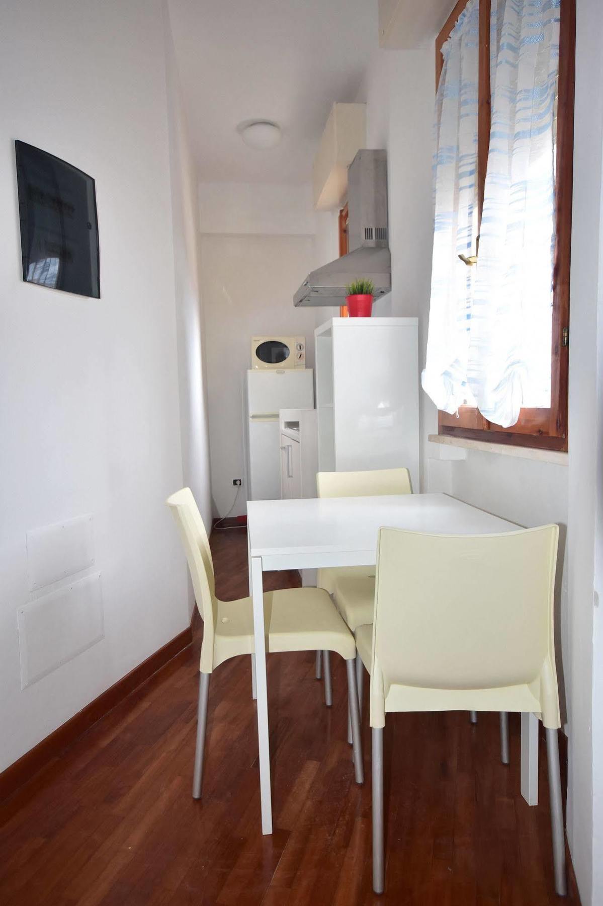 Residence Avana Сенигалия Екстериор снимка